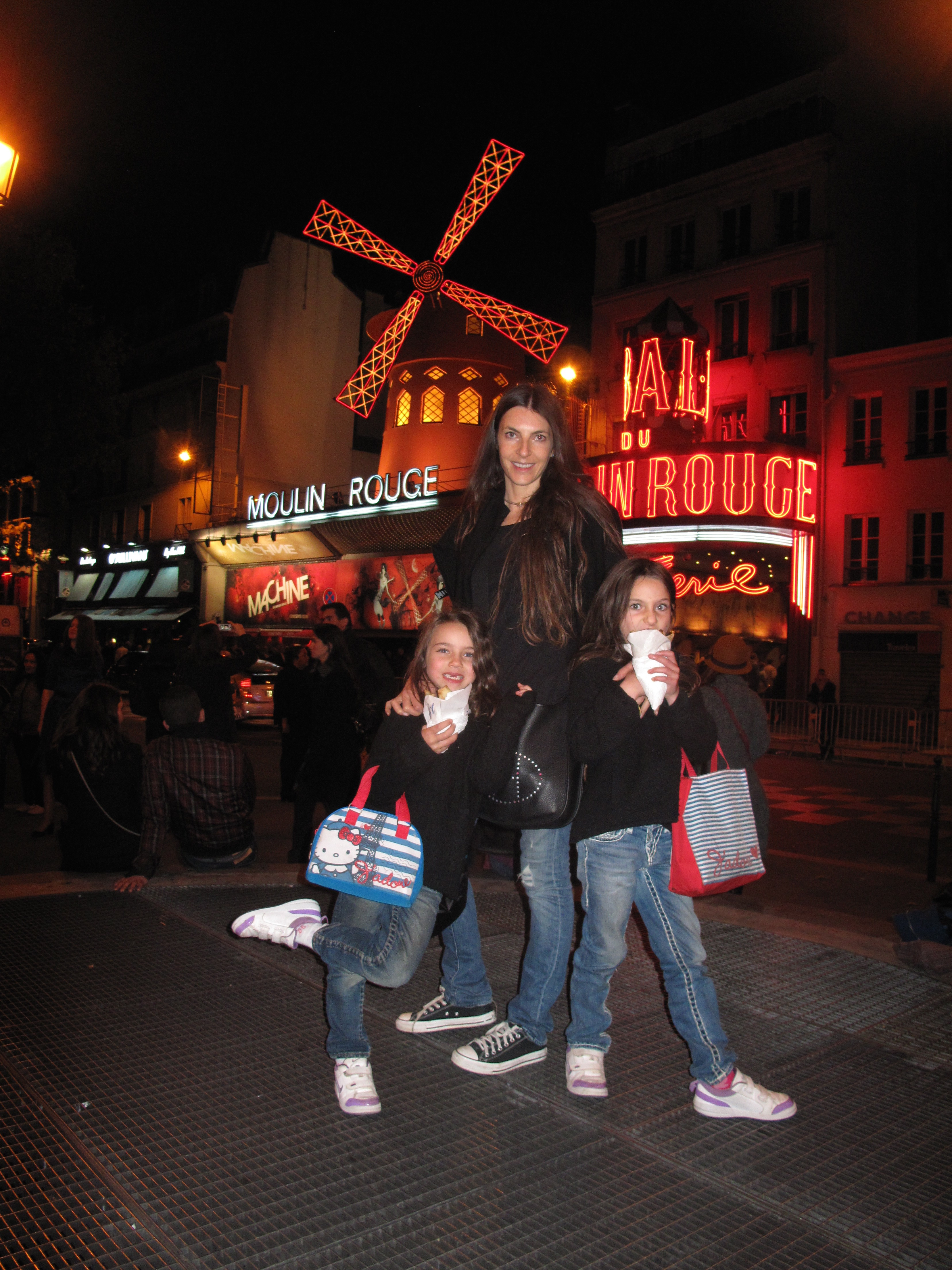 Girls at the Moulin Rouge